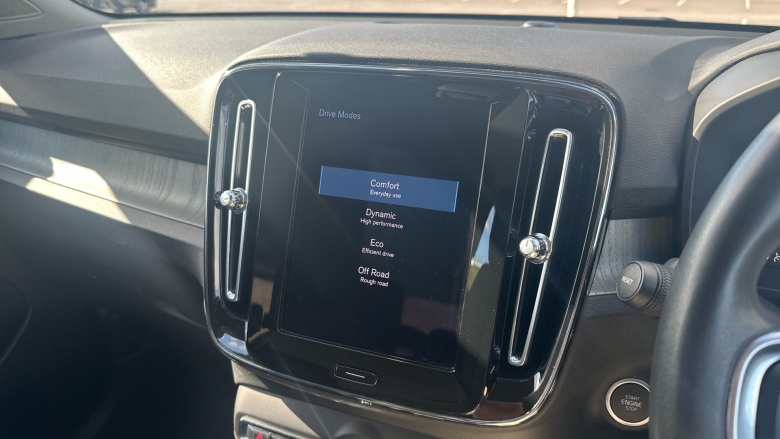 Volvo Xc40 1.5 T3 [163] Inscription 5dr Geartronic Petrol Estate